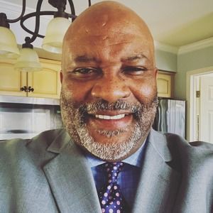 Meet your Posher, Thomas